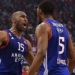 anadolu-efes-olympiakos-u-64-60-lik-skorla-gecti-9548186_211_o